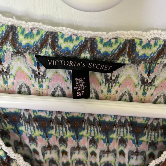 Victoria’s Secret Tunic V-neck Cover-up with Bell Sleeves Lace Trim Size Small - Picture 6 of 7